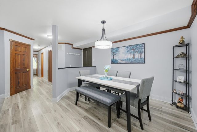 2039 Dorchester Lane 2, Schererville, IN 46375
