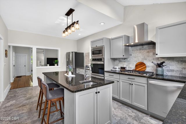 535 W Minnesota Avenue, Deland, FL 32720