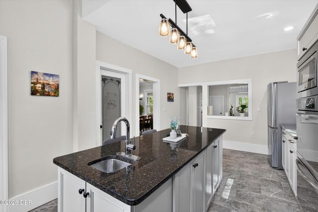 535 W Minnesota Avenue, Deland, FL 32720