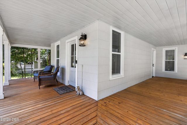 535 W Minnesota Avenue, Deland, FL 32720