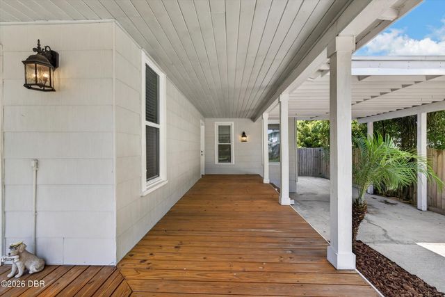 535 W Minnesota Avenue, Deland, FL 32720