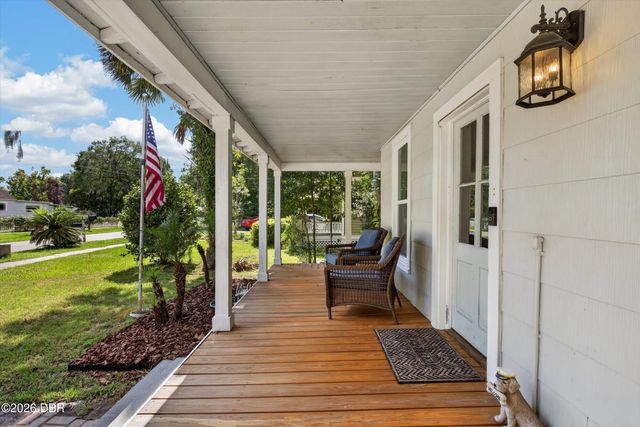 535 W Minnesota Avenue, Deland, FL 32720