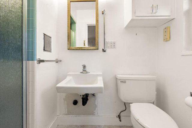 6250 Stanley Ave, Carmichael, CA 95608