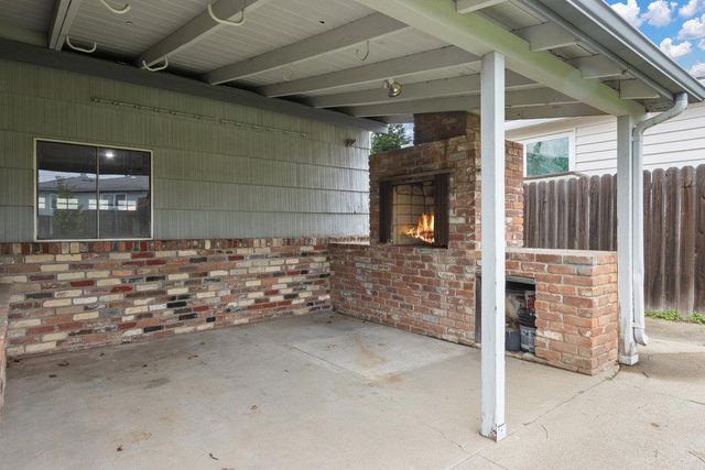 6250 Stanley Ave, Carmichael, CA 95608