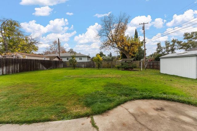 6250 Stanley Ave, Carmichael, CA 95608