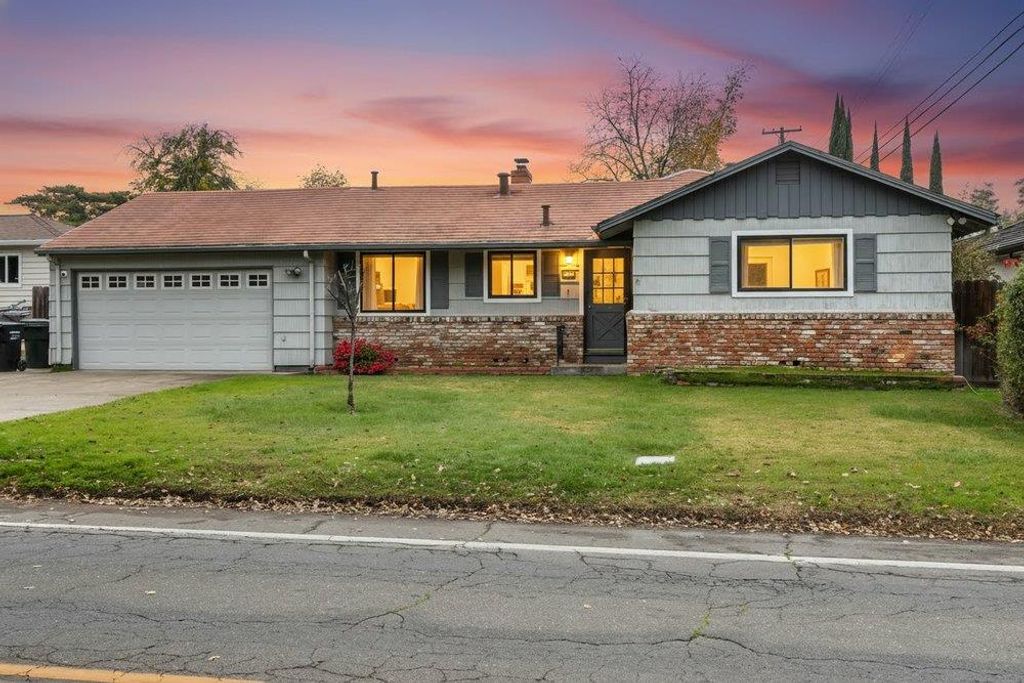 6250 Stanley Ave, Carmichael, CA 95608