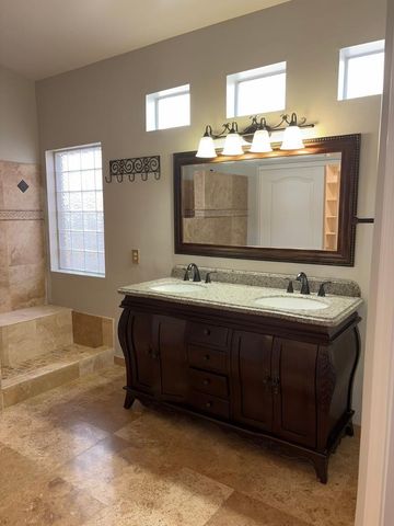 859 W Rawhide Avenue, Gilbert, AZ 85233