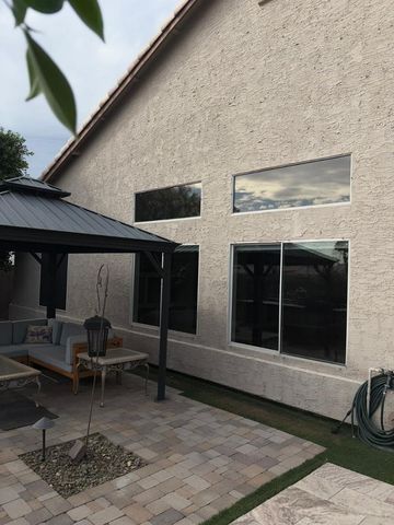 859 W Rawhide Avenue, Gilbert, AZ 85233