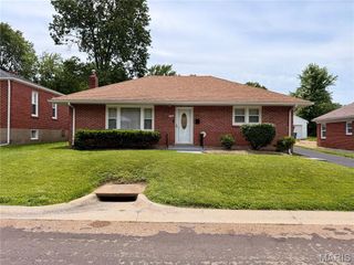 9010 Trefore Avenue, Berkeley, MO 63134