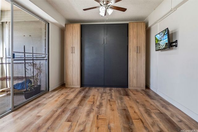 818 S King Street 704, Honolulu, HI 96813