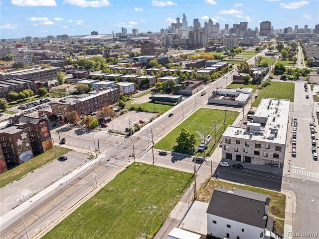 3912 4th Street, Detroit, MI 48201
