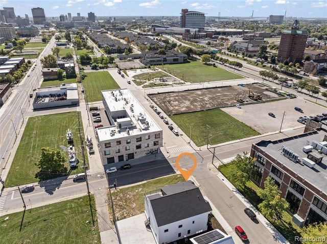 3912 4th Street, Detroit, MI 48201