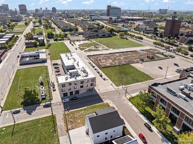 3912 4th Street, Detroit, MI 48201