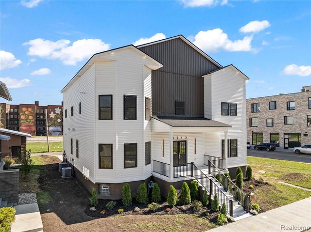 3912 4th Street, Detroit, MI 48201