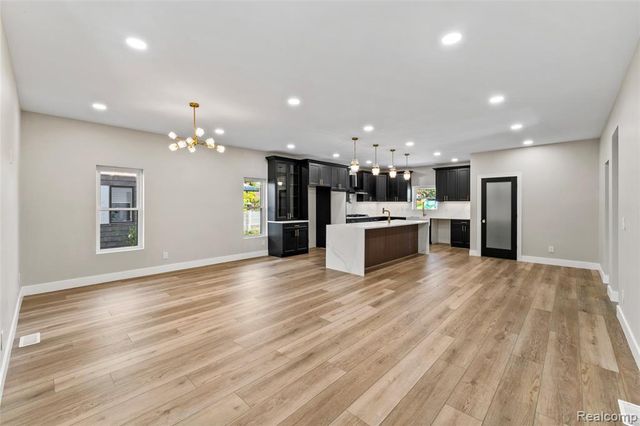 3912 4th Street, Detroit, MI 48201