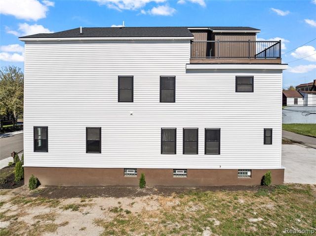 3912 4th Street, Detroit, MI 48201
