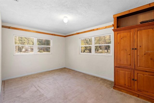 1520 W BERESFORD AVENUE, Deland, FL 32720