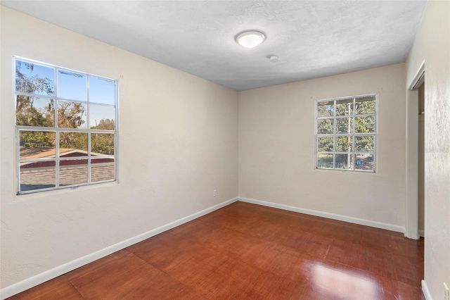 1520 W BERESFORD AVENUE, Deland, FL 32720