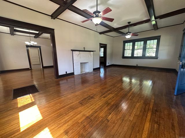 120 Wilson Street, Lonoke, AR 72086