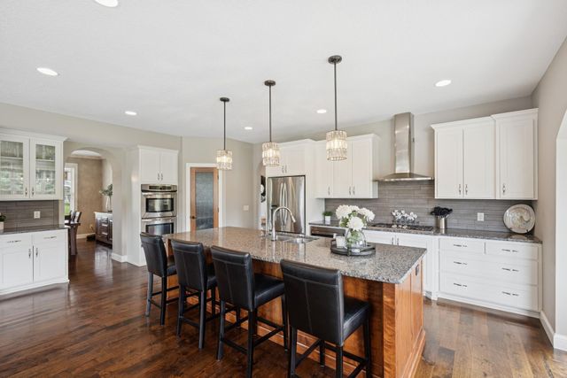 7317 103rd Avenue N, Brooklyn Park, MN 55445