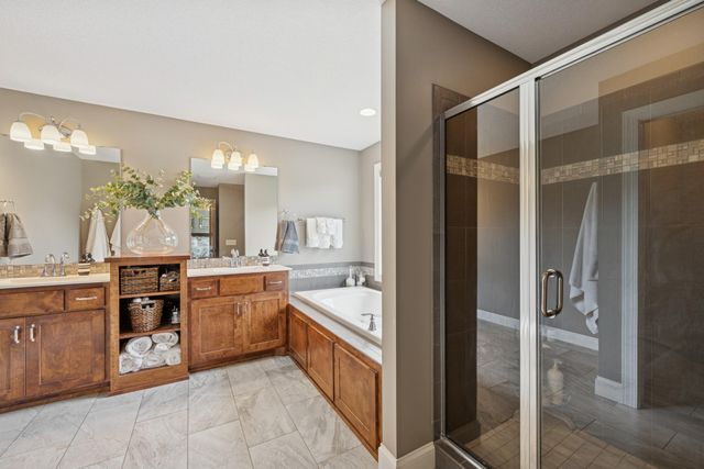 7317 103rd Avenue N, Brooklyn Park, MN 55445