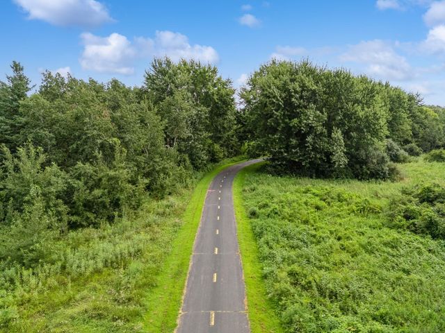 7317 103rd Avenue N, Brooklyn Park, MN 55445