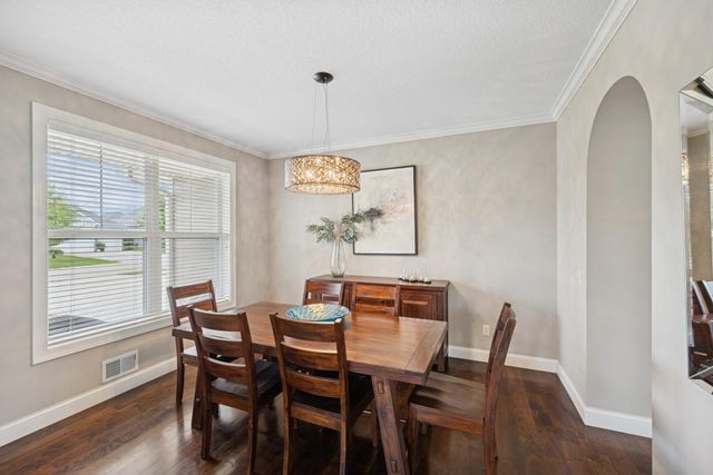 7317 103rd Avenue N, Brooklyn Park, MN 55445