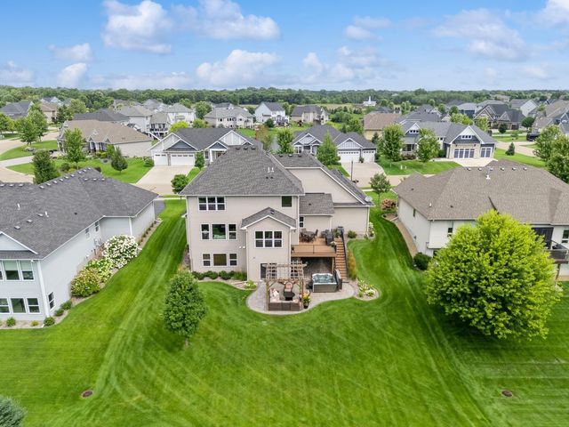 7317 103rd Avenue N, Brooklyn Park, MN 55445