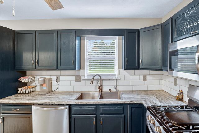 17543 Bentwood Drive, Goshen, IN 46526