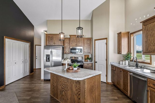 421 Staples Road, Osceola, WI 54020