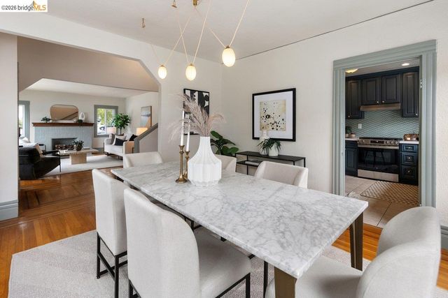 548 Wesley Ave, Oakland, CA 94606
