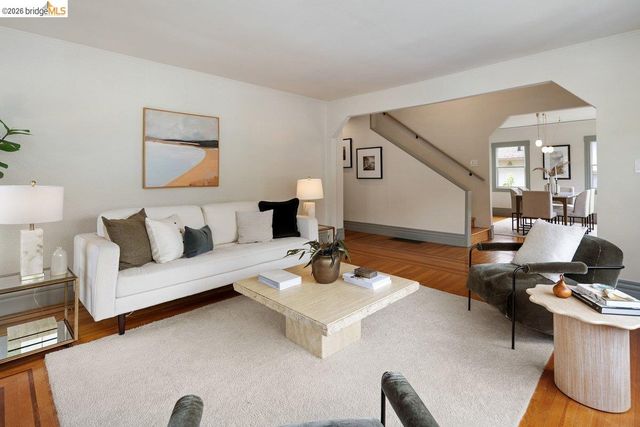 548 Wesley Ave, Oakland, CA 94606