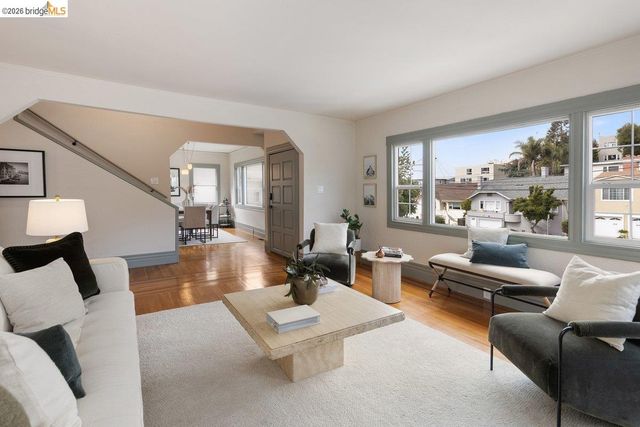 548 Wesley Ave, Oakland, CA 94606