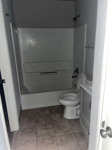 109 Cypress CT, San Marcos, TX 78666