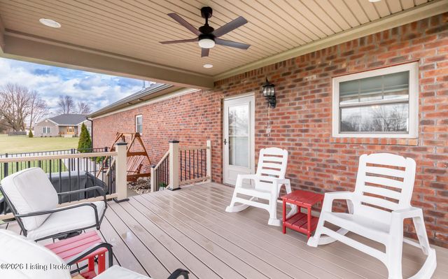 130 Megan Dr, Shepherdsville, KY 40165