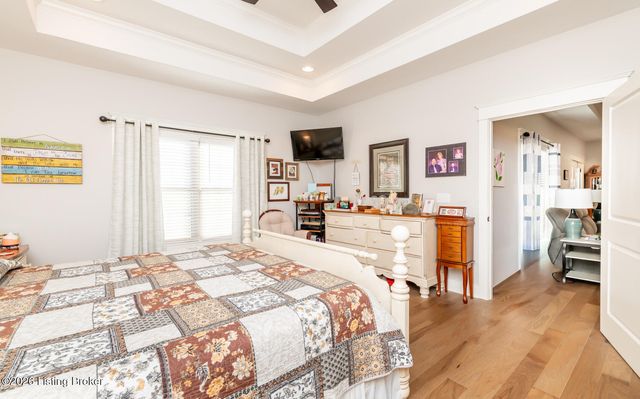 130 Megan Dr, Shepherdsville, KY 40165