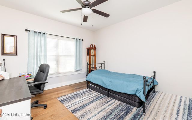 130 Megan Dr, Shepherdsville, KY 40165