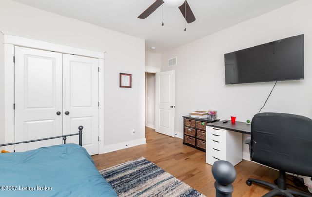 130 Megan Dr, Shepherdsville, KY 40165