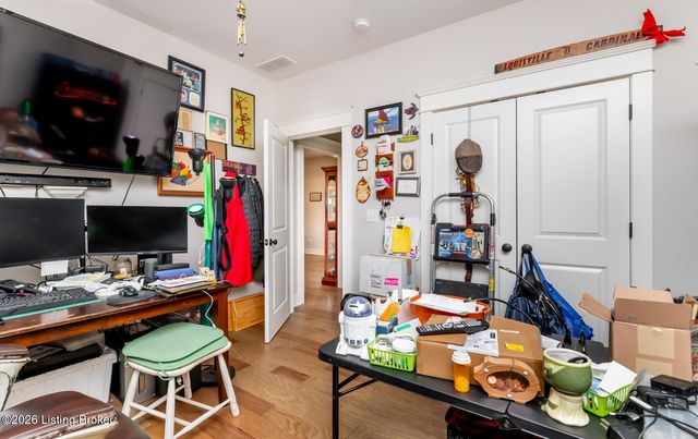 130 Megan Dr, Shepherdsville, KY 40165