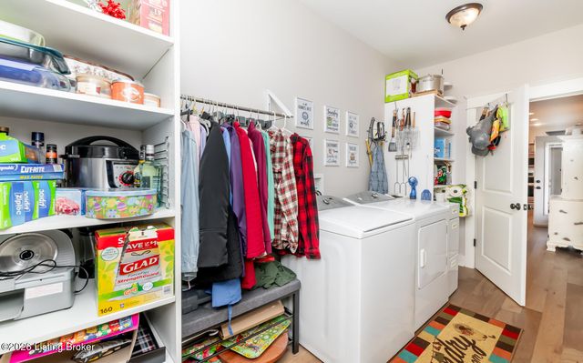 130 Megan Dr, Shepherdsville, KY 40165