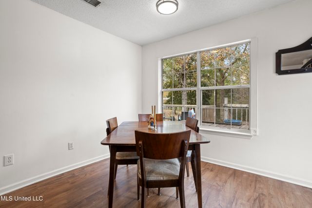 11888 Bell Avenue, Biloxi, MS 39532