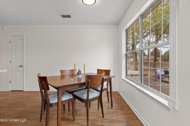 11888 Bell Avenue, Biloxi, MS 39532