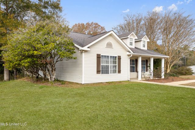 11888 Bell Avenue, Biloxi, MS 39532