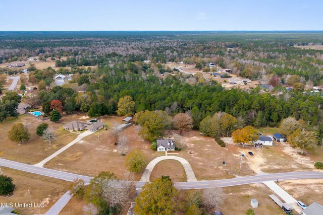 11888 Bell Avenue, Biloxi, MS 39532