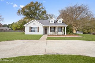 11888 Bell Avenue, Biloxi, MS 39532