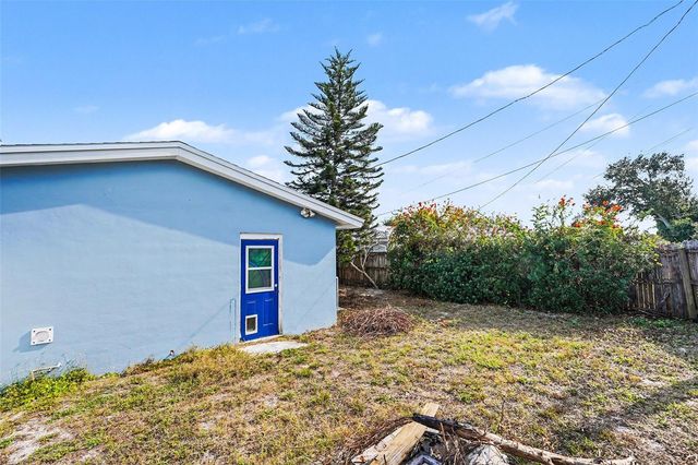 2111 TIMBER LANE, Clearwater, FL 33763