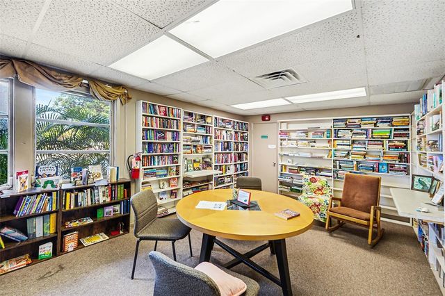 2111 TIMBER LANE, Clearwater, FL 33763