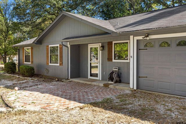 473 Meadow View, Holly Lake Ranch, TX 75765