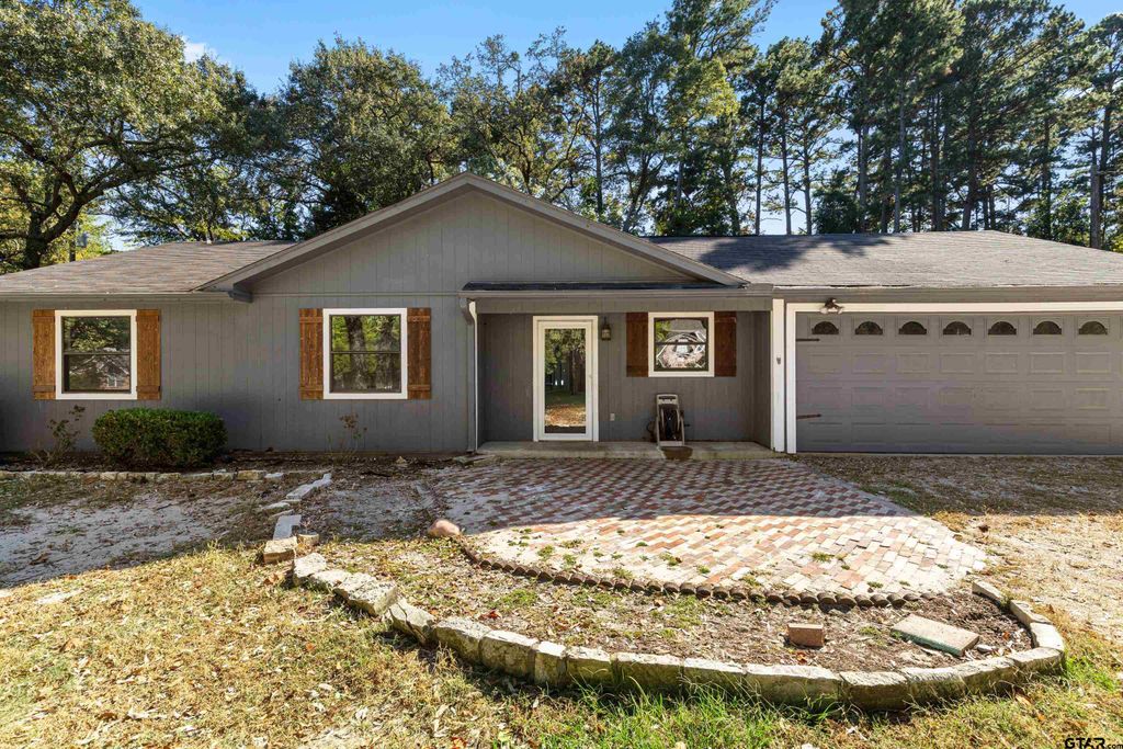 473 Meadow View, Holly Lake Ranch, TX 75765