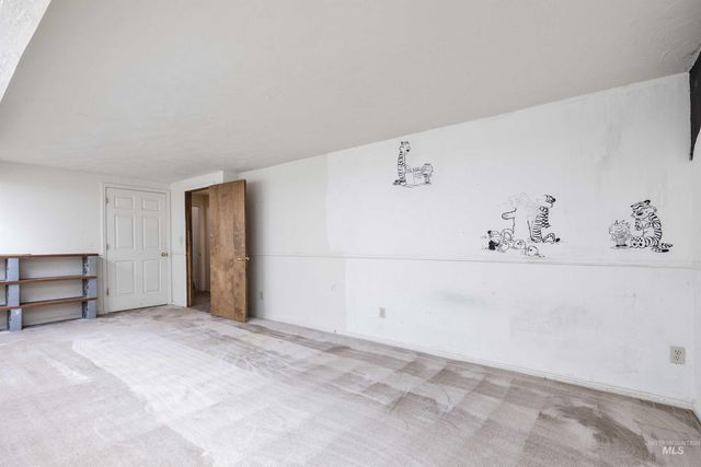 727 Mae Dr, Twin Falls, ID 83301
